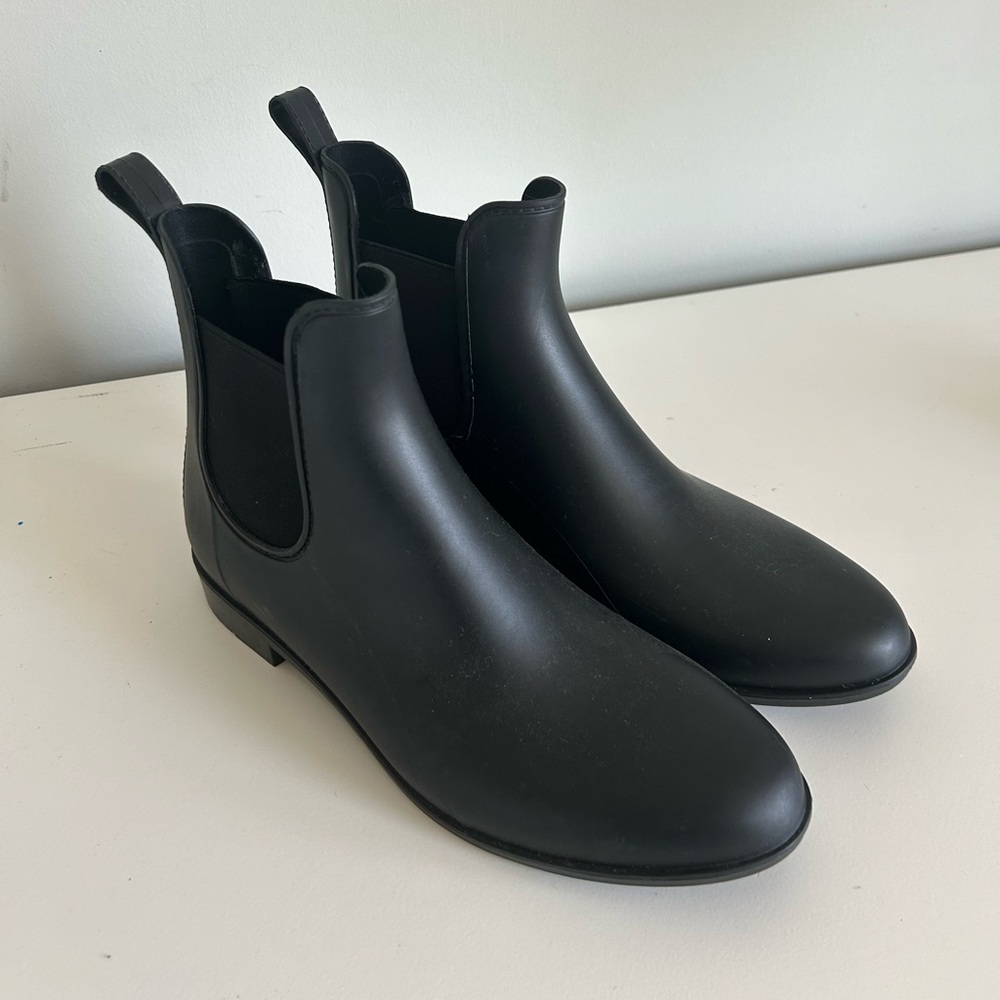 Black Chelsea Rain boots